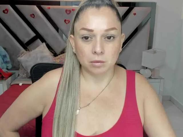 BongaCams natalia5560  is Freechat  natalia5560 — me encanta tener experiencias nuevas
