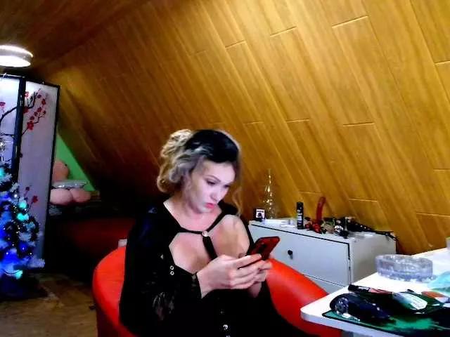 Freechat NaughtyNatli on BongaCams