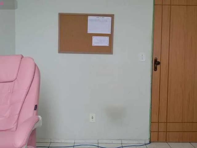 Freechat ninapego on BongaCams