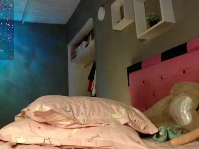 Offline OliviaCarter1 on BongaCams