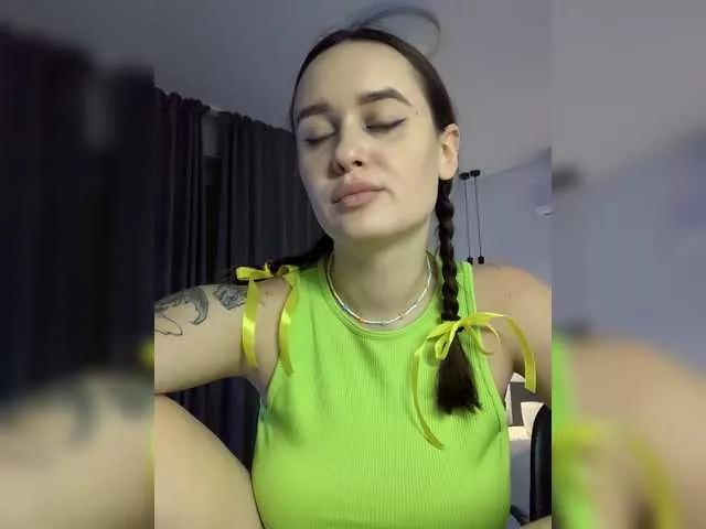 Offline OriginalHOOLi on BongaCams