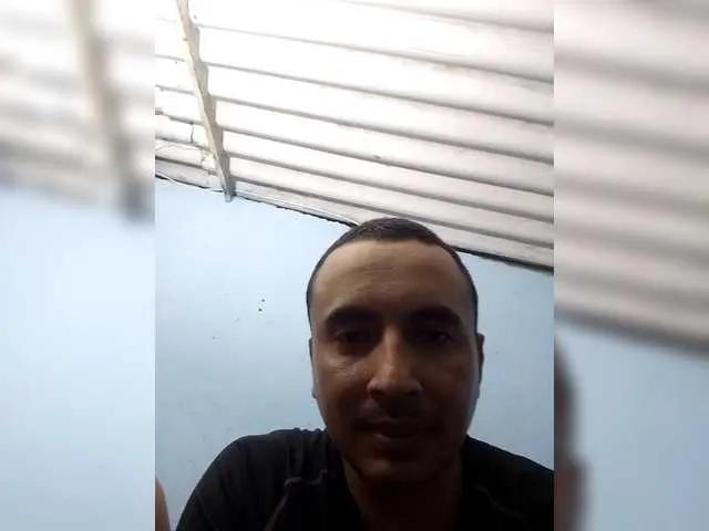 Offline paradice870 on BongaCams