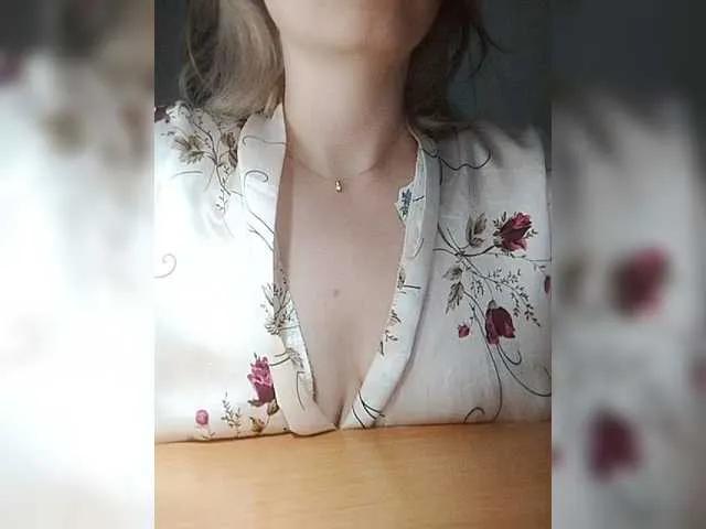 Offline Patolog on BongaCams