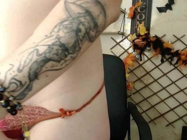 Offline PerlaStonee on BongaCams