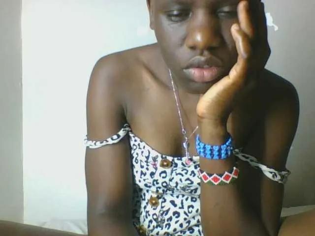 Petitegoddess — Freechat on BongaCams