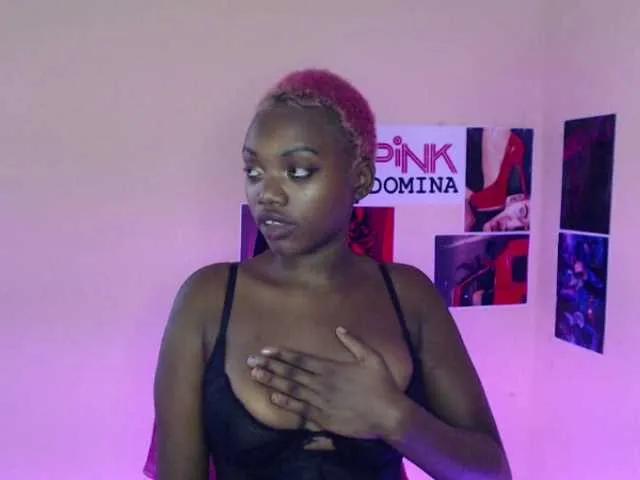 Avatar of PinkDomina01