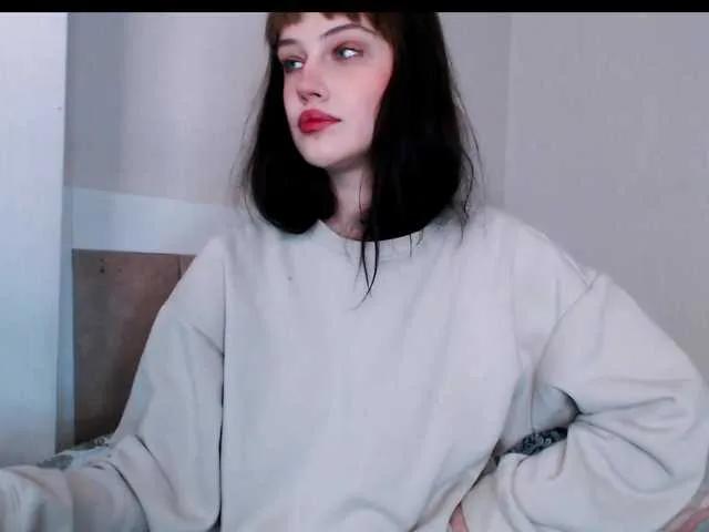 Pizda-Drozda — The art of seduction has always been magical and mysterious to me. But what excites me most about sex is exploring new facets of my own feelings and desires.