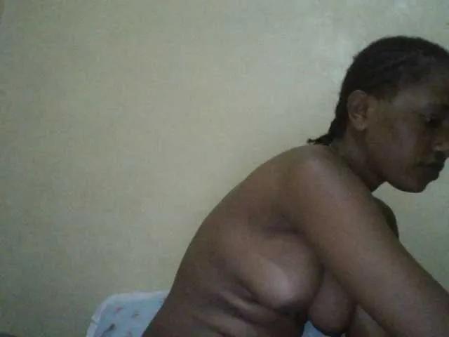 Offline Politegirl on BongaCams