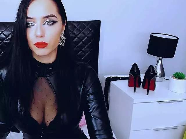 Offline PollyBeauty on BongaCams