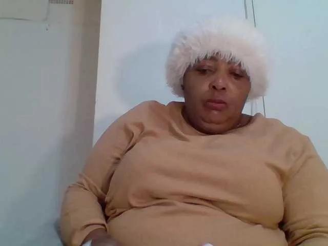 pussylips53 on BongaCams 