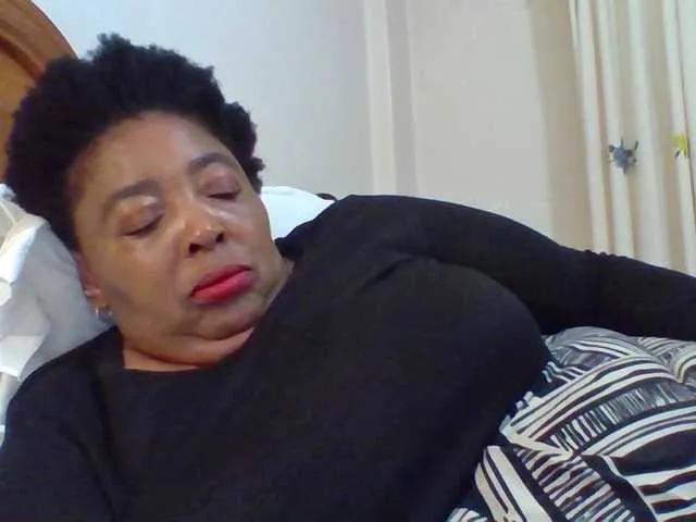 pussylips53 on BongaCams 