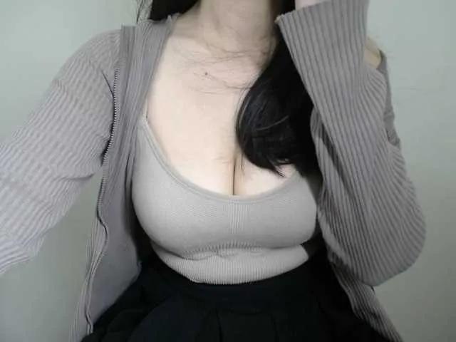 QueenHot92 on BongaCams 