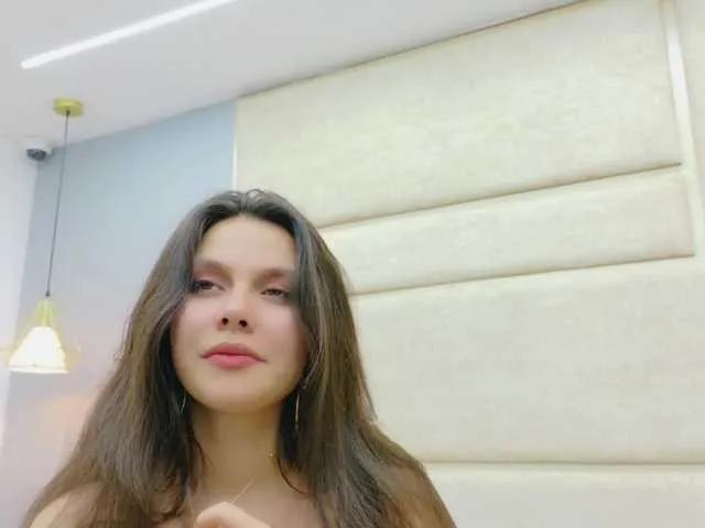 Avatar of RubyScarlett