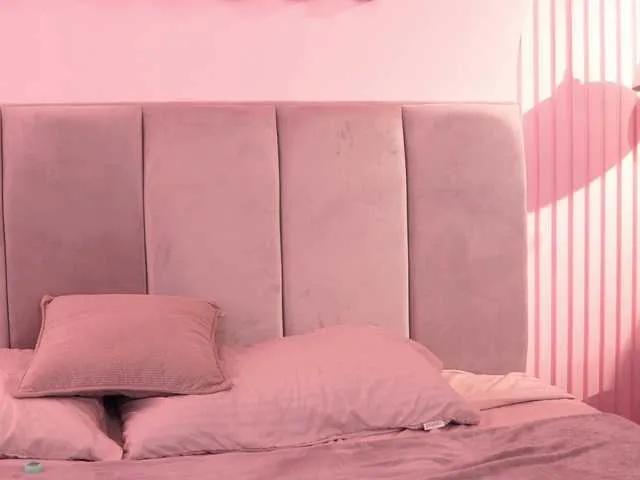 SamaraCollinss on BongaCams 