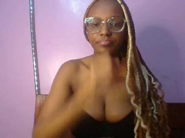 Offline Sandra356 on BongaCams