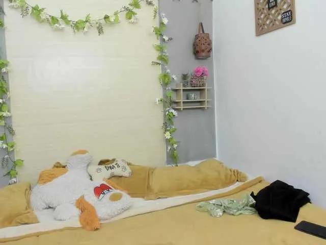 Offline sara-coleman on BongaCams