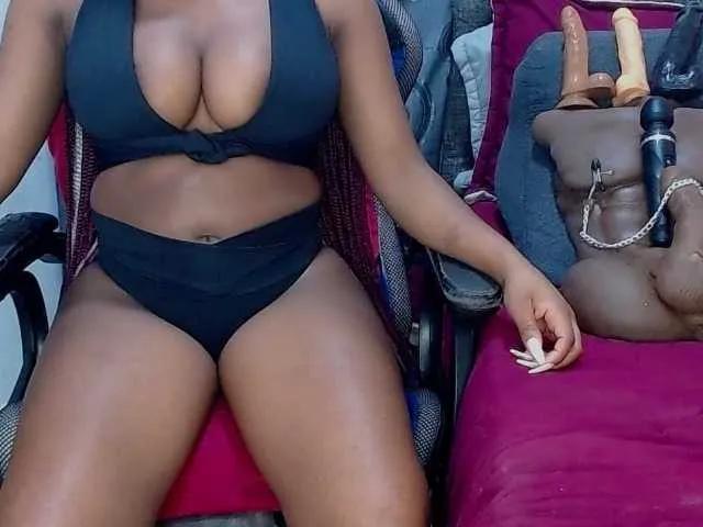 sara-greyx on BongaCams 