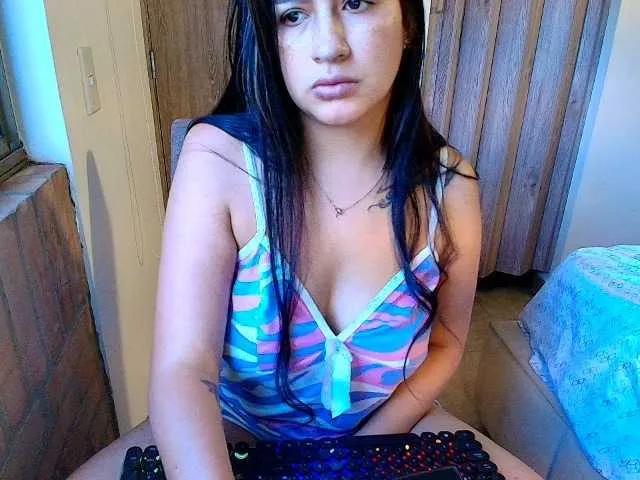 sara401 on BongaCams 