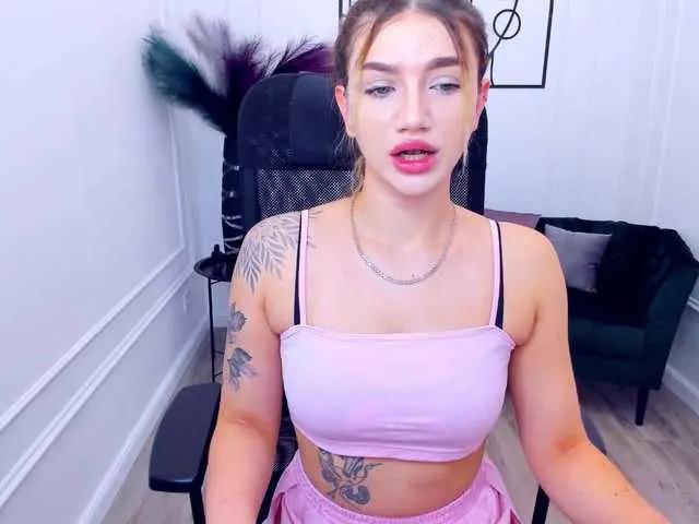 SelenaMoonlight on BongaCams 