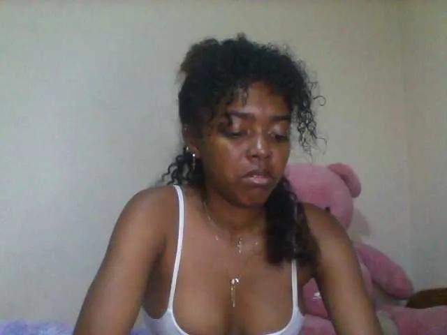 Offline SexyFrenchDoll on BongaCams