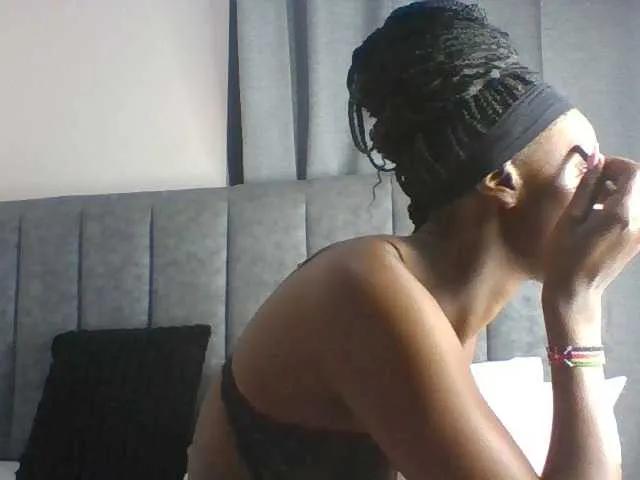 Offline Sexymaya22 on BongaCams