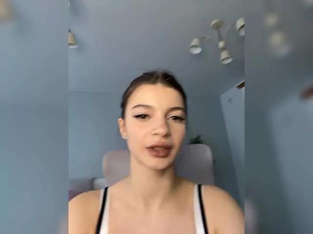 Offline shottup on BongaCams