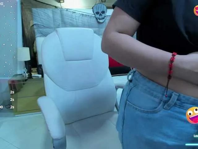 Siennaa-Rosee — Freechat on BongaCams