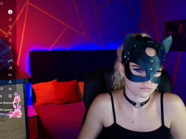 Offline SofiaShy on BongaCams