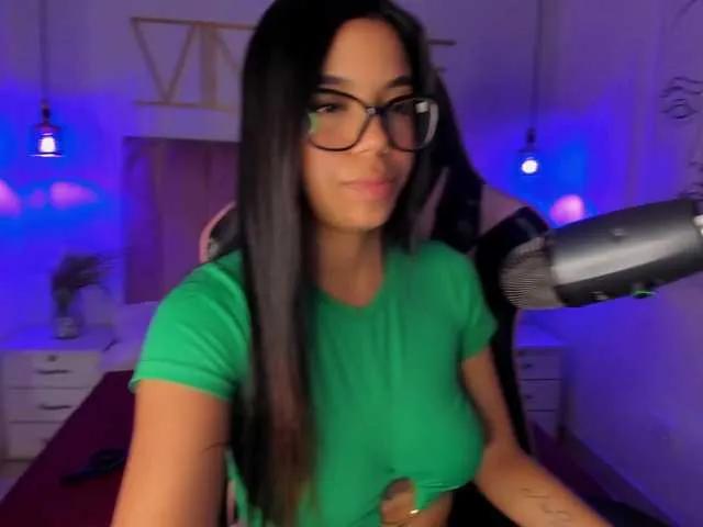 SophiaaHill — Freechat on BongaCams