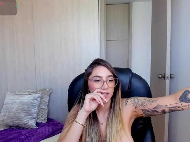 Offline StacyConner on BongaCams