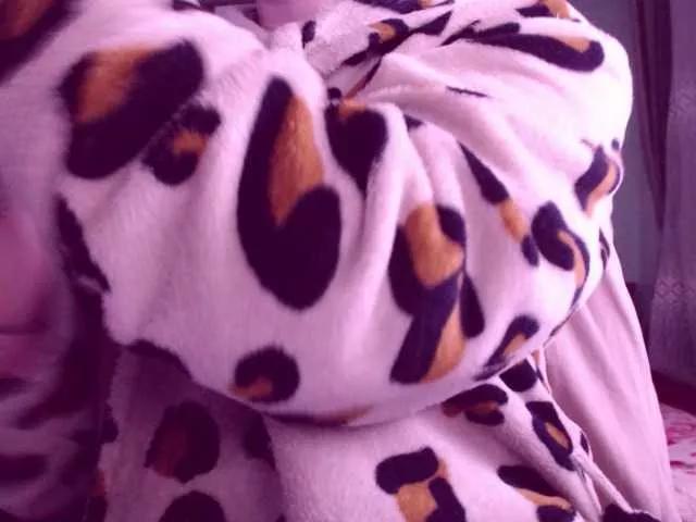 sweetbrunete on BongaCams 