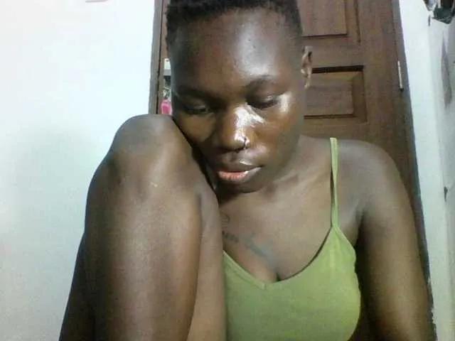 Offline Sweetchocolate on BongaCams