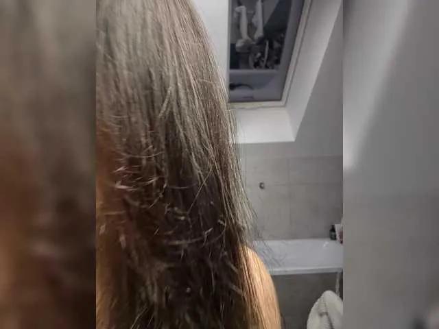 Offline Taanni on BongaCams