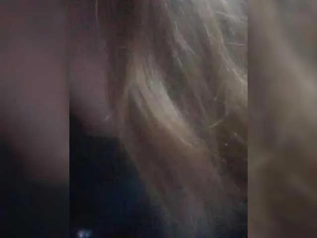 TenderBerry — Mutual interest, Attention, Sometimes surprise, whisper in the ear. When he squeezes you tight, and you understand that he will not let go. The attitude towards me is very important for me, and the opinion about me ... dry and false compliments do not...