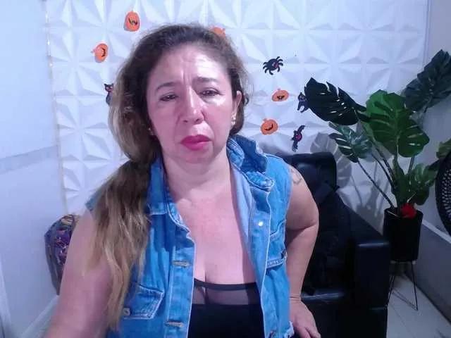 Valentina-mature