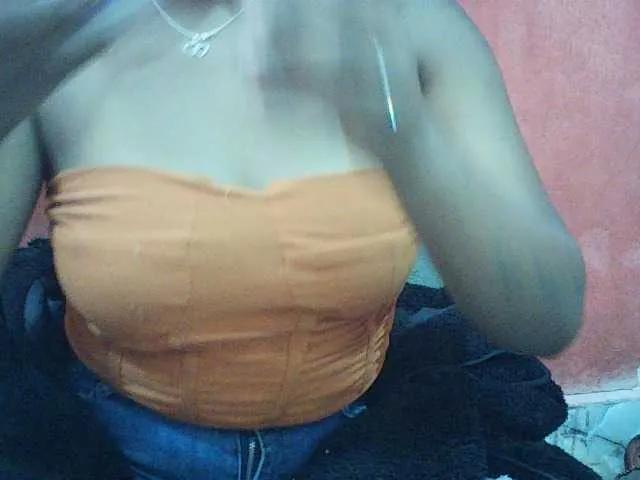 Freechat valeria223 on BongaCams
