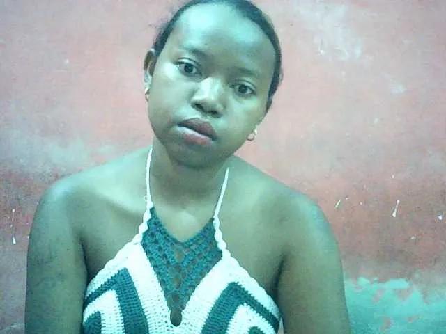 Freechat valeria223 on BongaCams