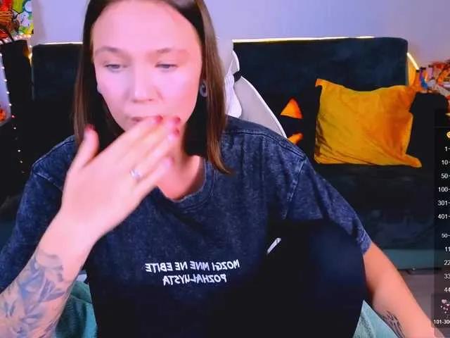 BongaCams WhiteSoul  is Freechat  WhiteSoul — I am excited by active, generous with a good sense of humor, charismatic men who are confident and know what they want)