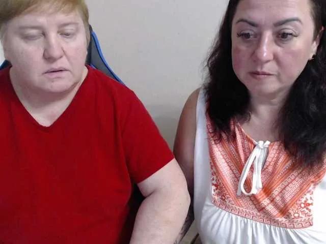 XMollyJaneEX — We like people who have something to offer us: kisses, touches, gifts