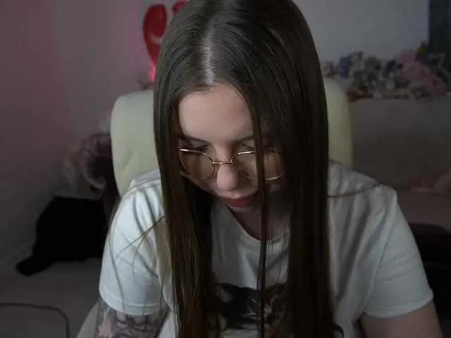 Avatar of YourSecretDesire