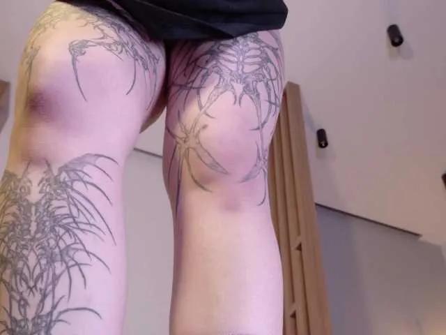 Offline Yuriko-May on BongaCams