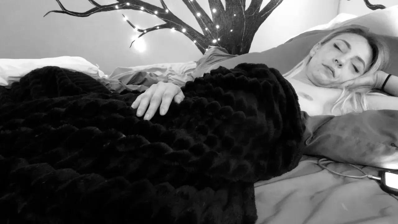 1800fuckyu on Cam4 