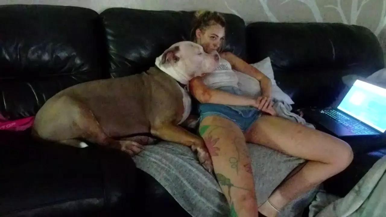 1800fuckyu on Cam4 