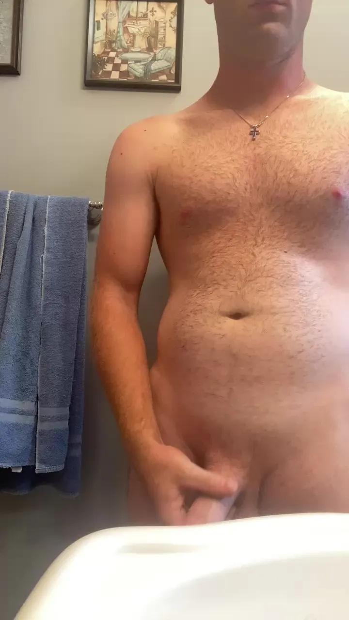 22aguy on Cam4 