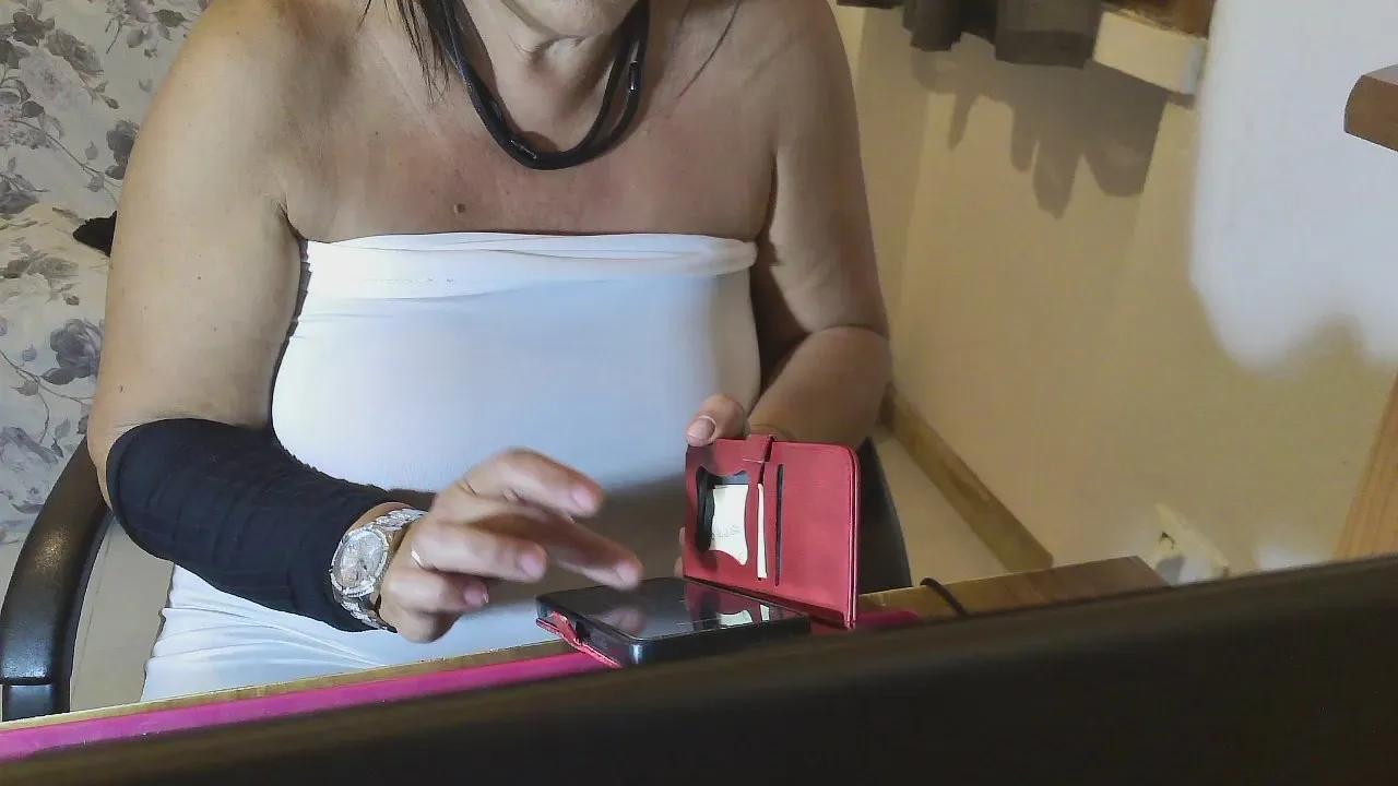 45Marina45 — Freechat on Cam4