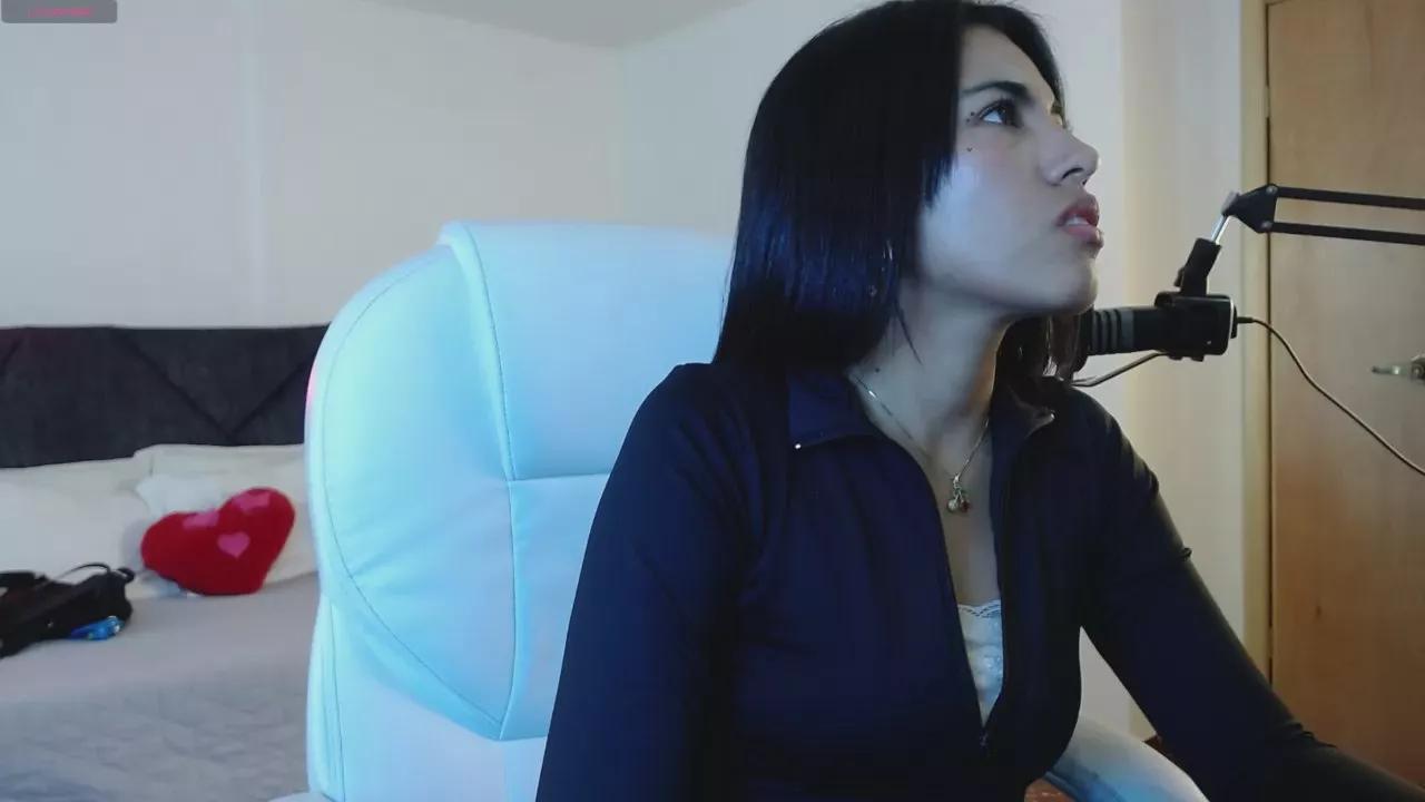 _lili_rose on Cam4 