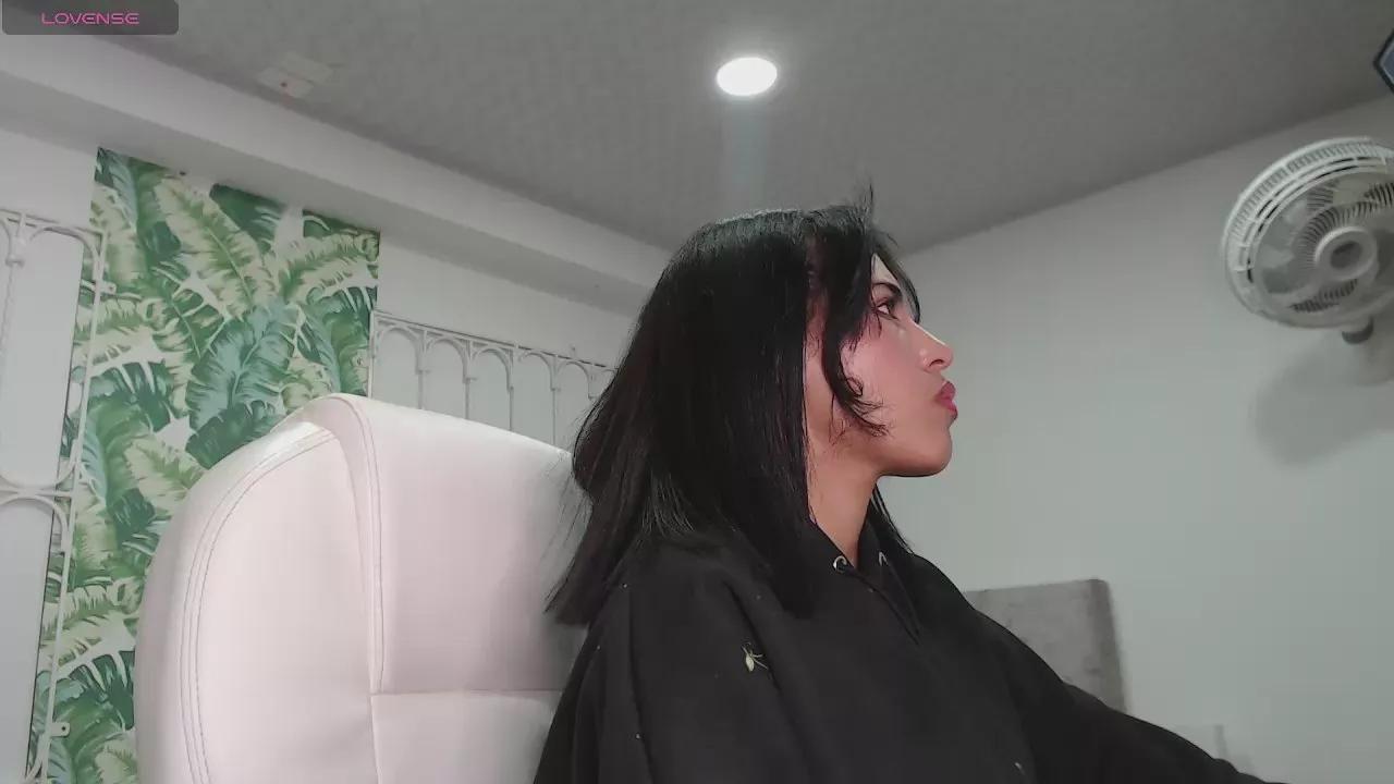 _lili_rose on Cam4 
