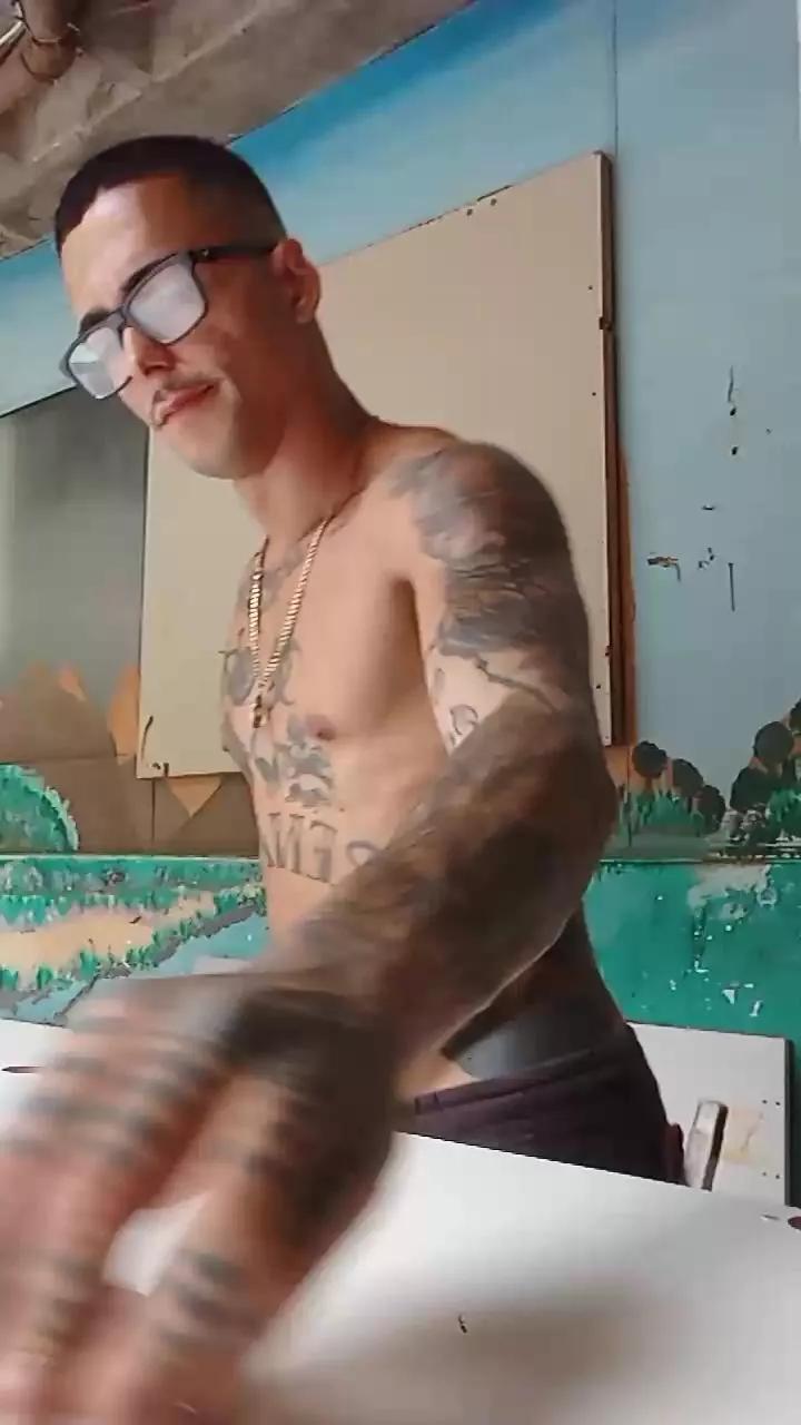 AbrahaoLutador on Cam4 