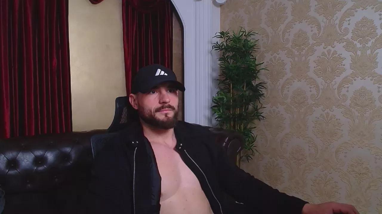 AdamJameson on Cam4 