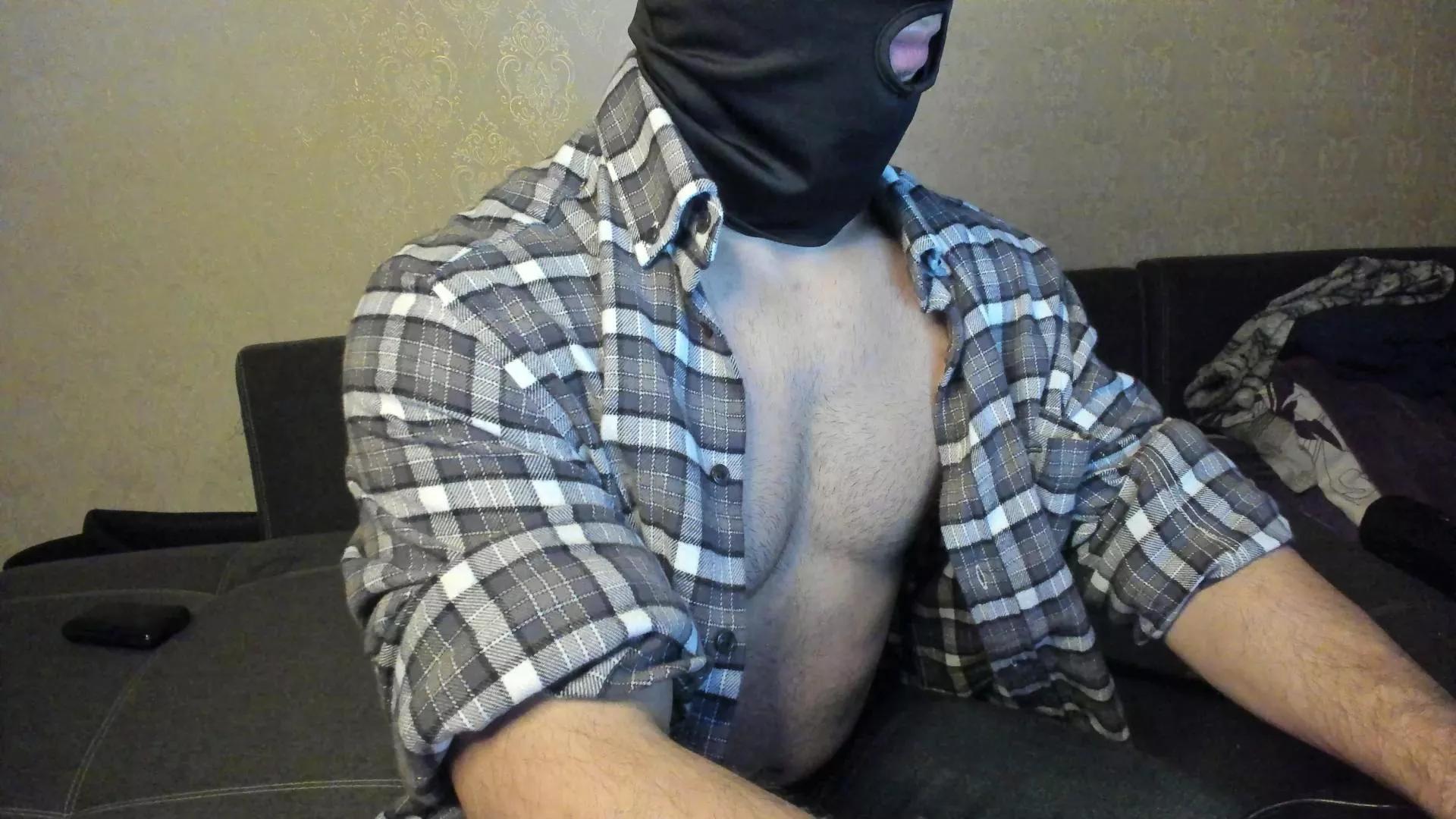 AdamTasty on Cam4 